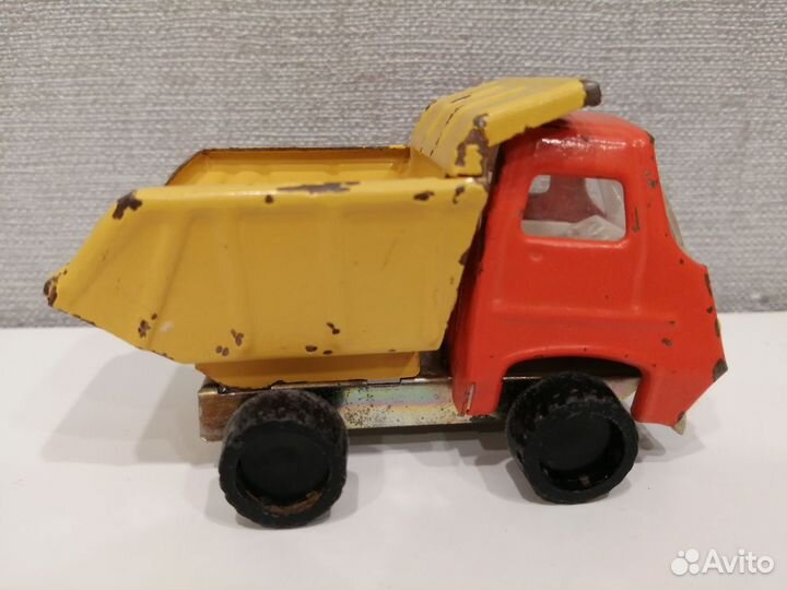 Машинка железная СССР