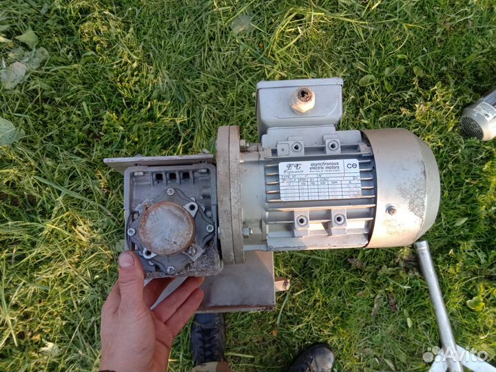 Электродвигатель 380
