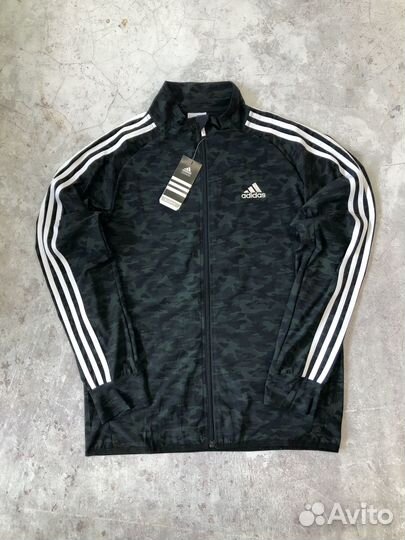Спортивный костюм Adidas