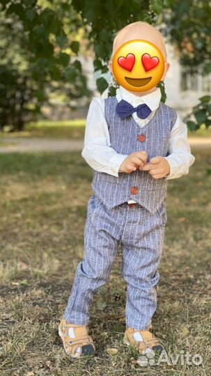 Нарядный костюм на мальчика