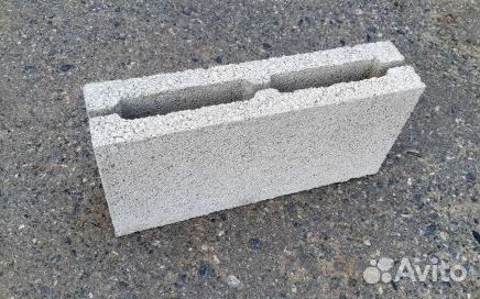 Керамзитобетонный блок перегородочный пустотелый