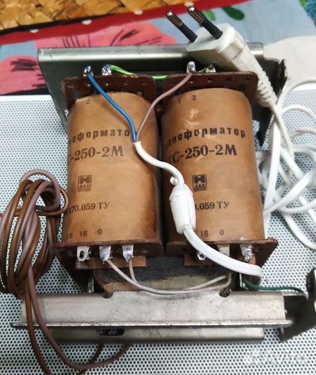 Трансформатор разделительный 220/220 вольт