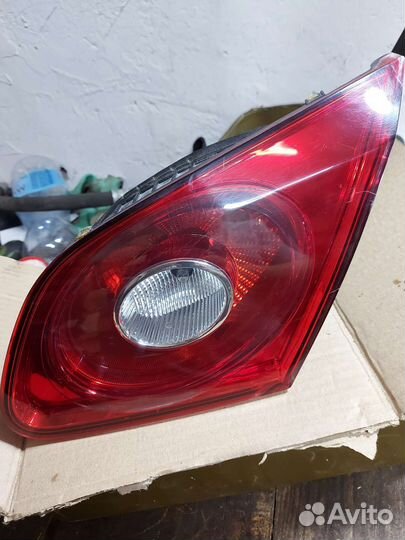Задний правый внутренний фонарь VW Passat CC