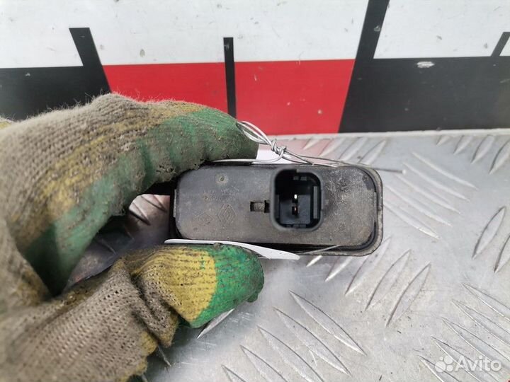 Ручка крышки багажника Renault Scenic 2 2006