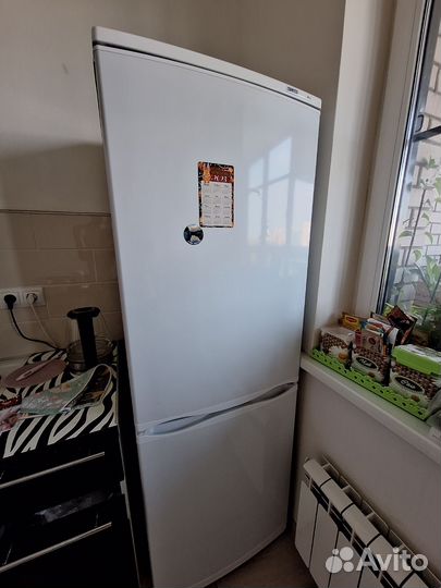 Холодильник Atlant бу