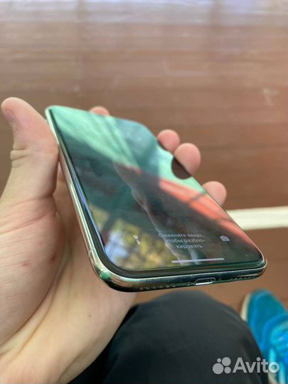 iPhone X, 64 ГБ