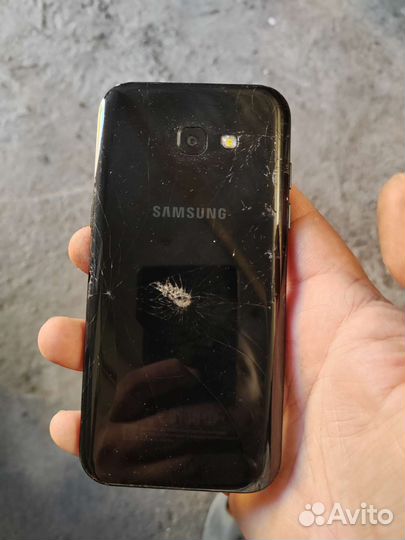Телефон Samsung galaxy a5 2017
