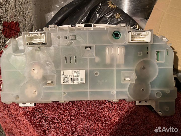 Щиток приборов Митцубиси Паджеро 4 diesel