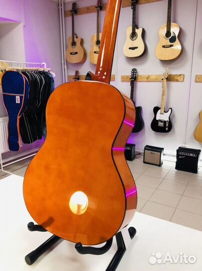 Гитара классическая 4/4 (для обучения)