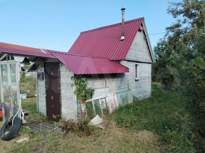 Дача 16 м² на участке 7 сот.