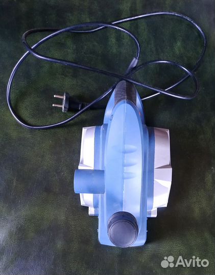 Рубанок Dexter IC610PL