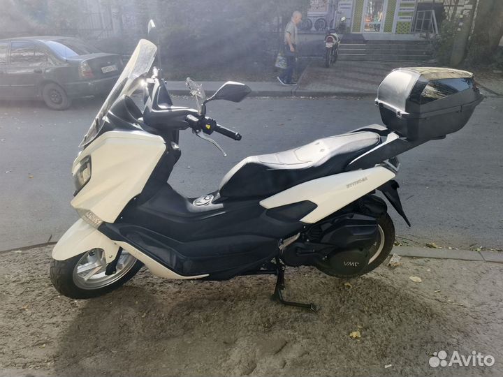 Скутер Vento VMC MAX 200