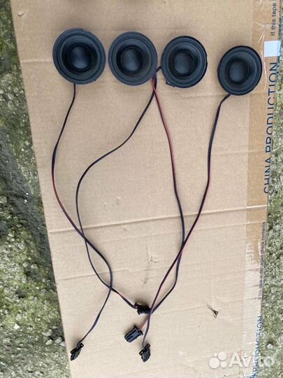 Динамики пищалки в двери VW Touareg GP