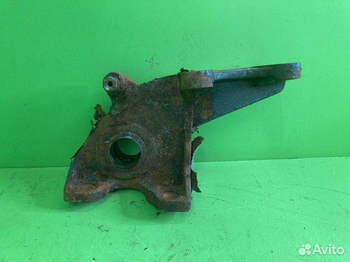 Кронштейн торм. вала scania P340