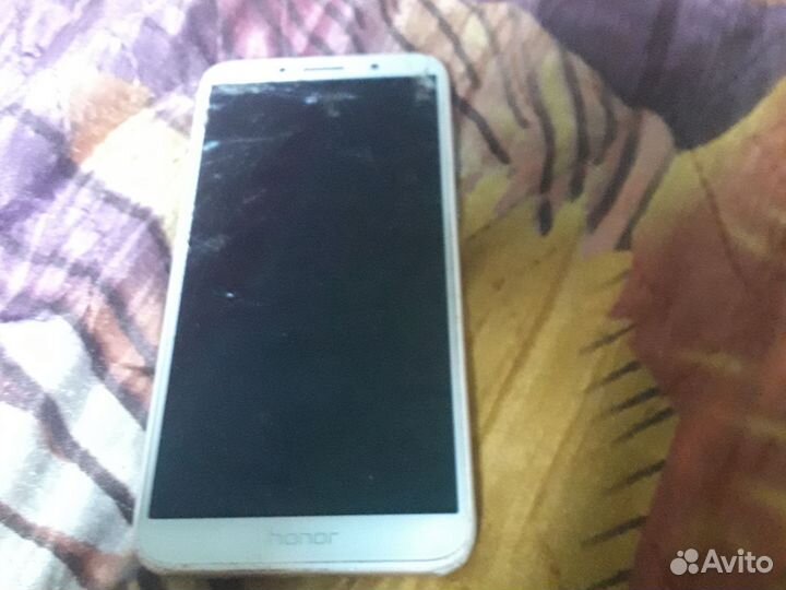 HONOR 10, 6/64 ГБ