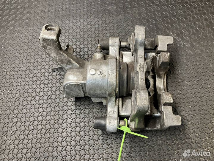 Суппорт тормозной задний правый Jaguar XJ X351