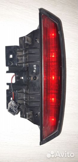 Стоп сигнал крышки багажника kia rio 1