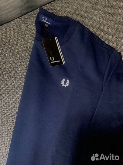 Свитшот Fred Perry