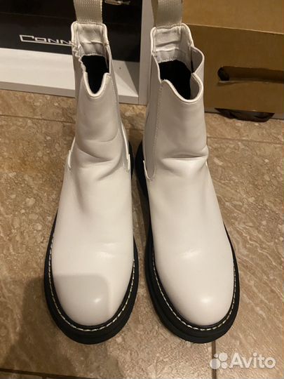 Ботинки женские