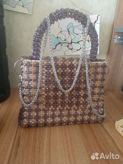 Сумка из бусин с укрепленной подкладкой