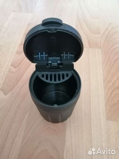 Пепельница для автомобиля