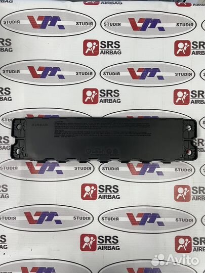 Крышка в колени на Mercedes C kl airbag