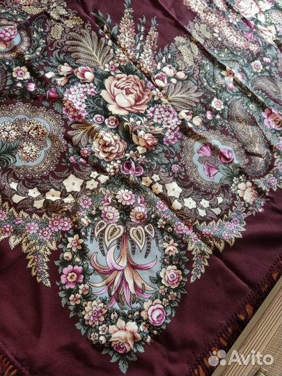 Павловопосадский платок 146 см, шерсть, новый