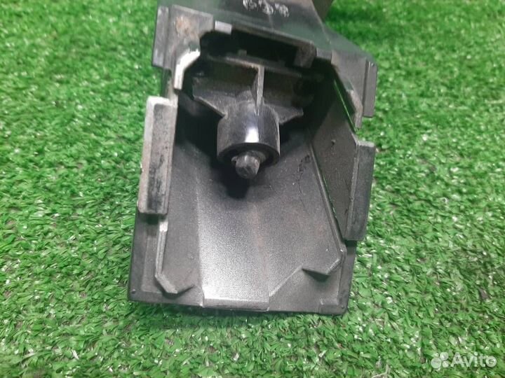 Форсунка омывателя фары левой Nissan Murano Z50 2