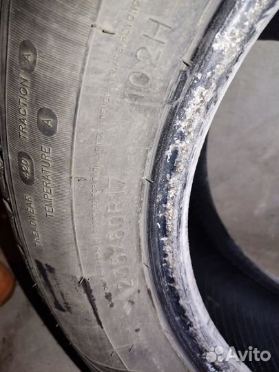 Royal Black Royal Sport 235/60 R17 102H