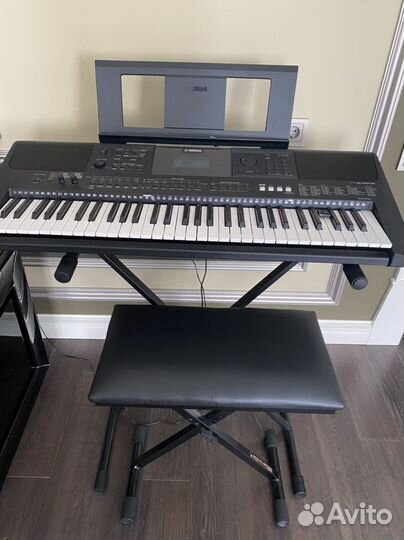 Синтезатор Yamaha Psr-e453