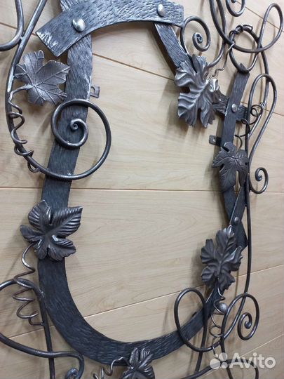 Кованое зеркало №53