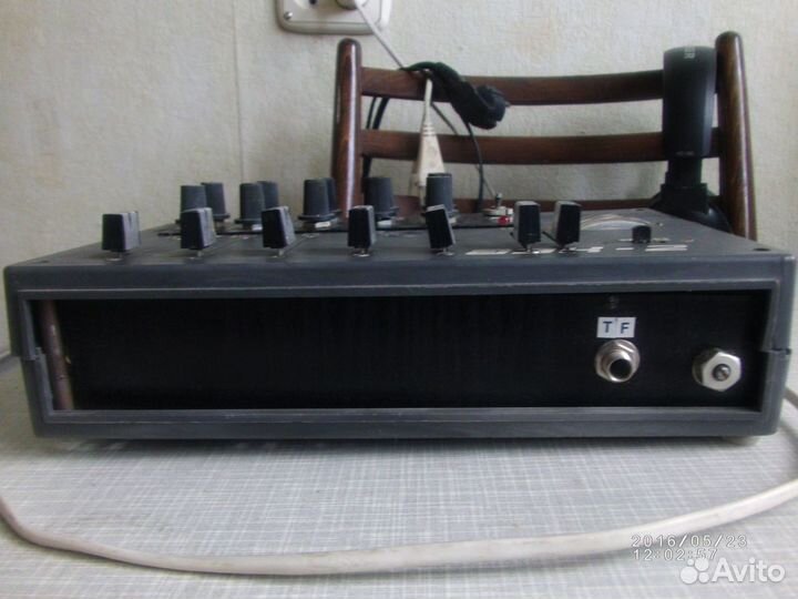 Пульт-микшер 