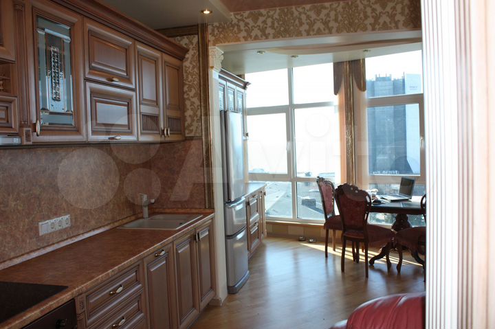 3-к. квартира, 101 м², 12/17 эт.