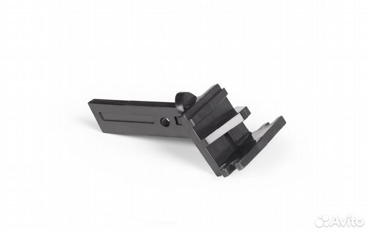 Т-образное крепление ручки к блоку управления Fis