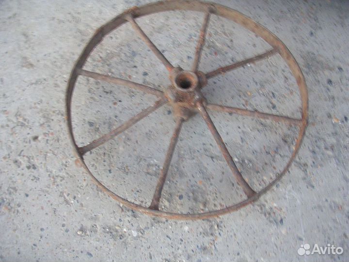 Колесо от телеги