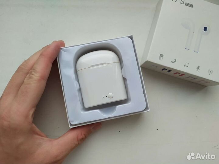 Беспроводные наушники i7S
