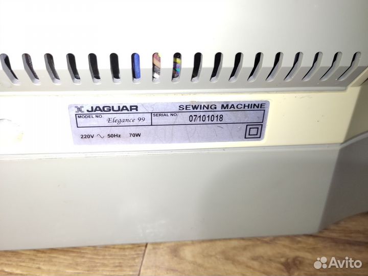 Швейная машинка Jaguar elegance 99