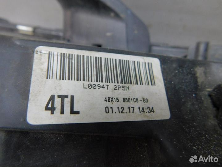 Фара левая Mitsubishi Outlander