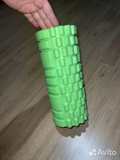 Массажный ролик