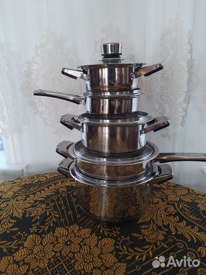 Набор кастрюль бу