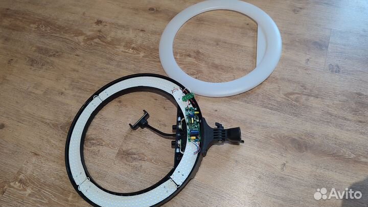 Кольцевая лампа 45 см бу