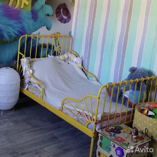 Растущая кровать IKEA миннен с матрасом вимсиг