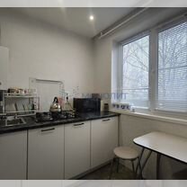 3-к. квартира, 42,5 м², 5/5 эт.