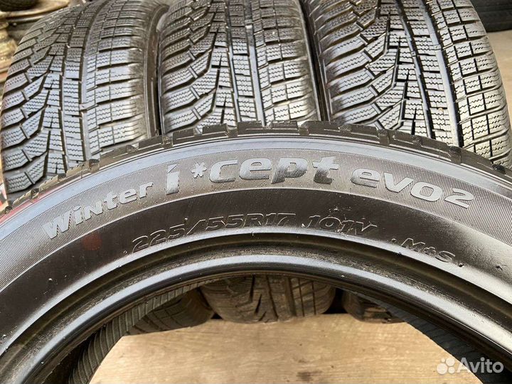 Hankook Winter I'Cept Evo2 W320 225/55 R17 101V