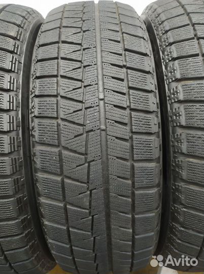 Bridgestone Blizzak Revo GZ 205/60 R16 98W