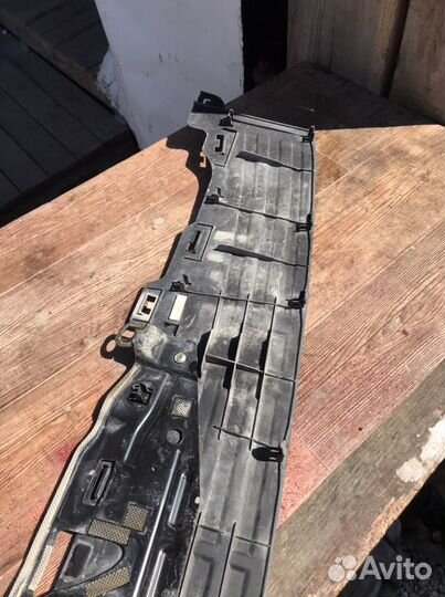 Накладка заднего бампера Toyota Land Cruiser Prado