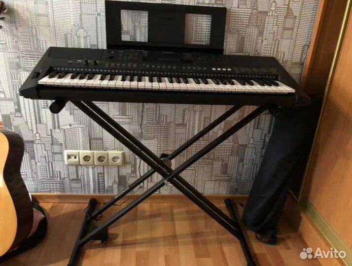 Yamaha PSR-E463 Синтезатор