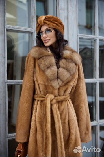 Норковая шуба с мехом куницы
