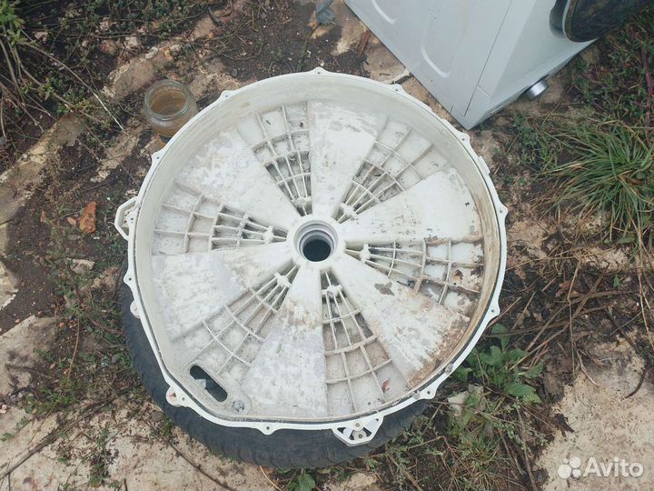 Задний полубак LG