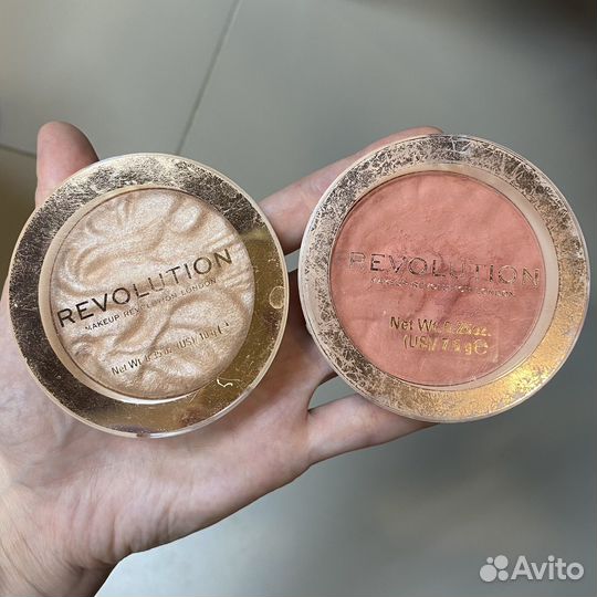Хайлайтер и румяна revolution